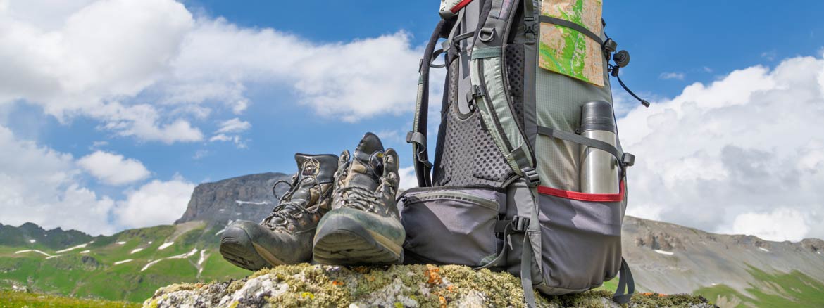 Von Schuhen bis Rucksack: Die wichtigsten Essentials fürs Wandern